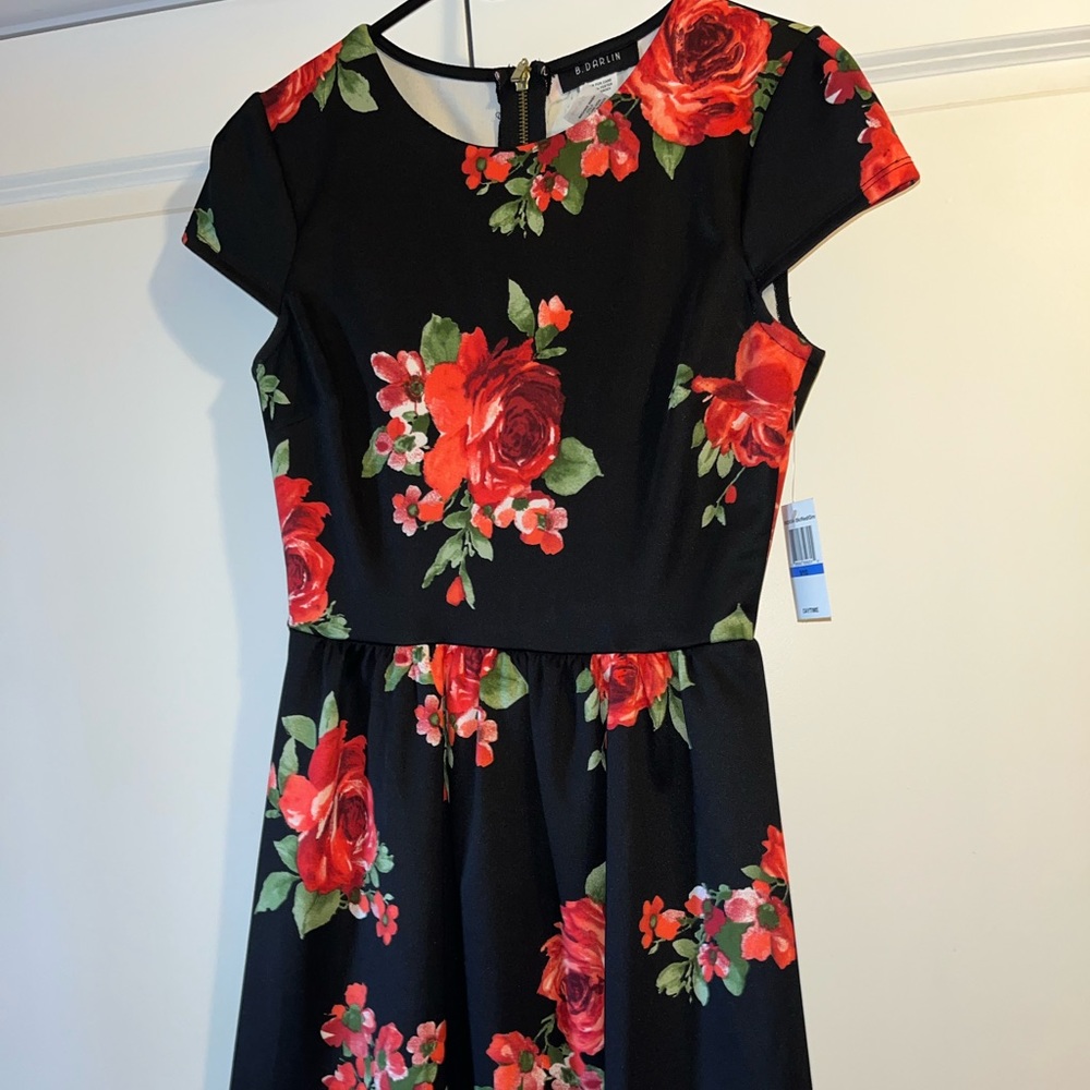 Black and rose print short skater dress zip back